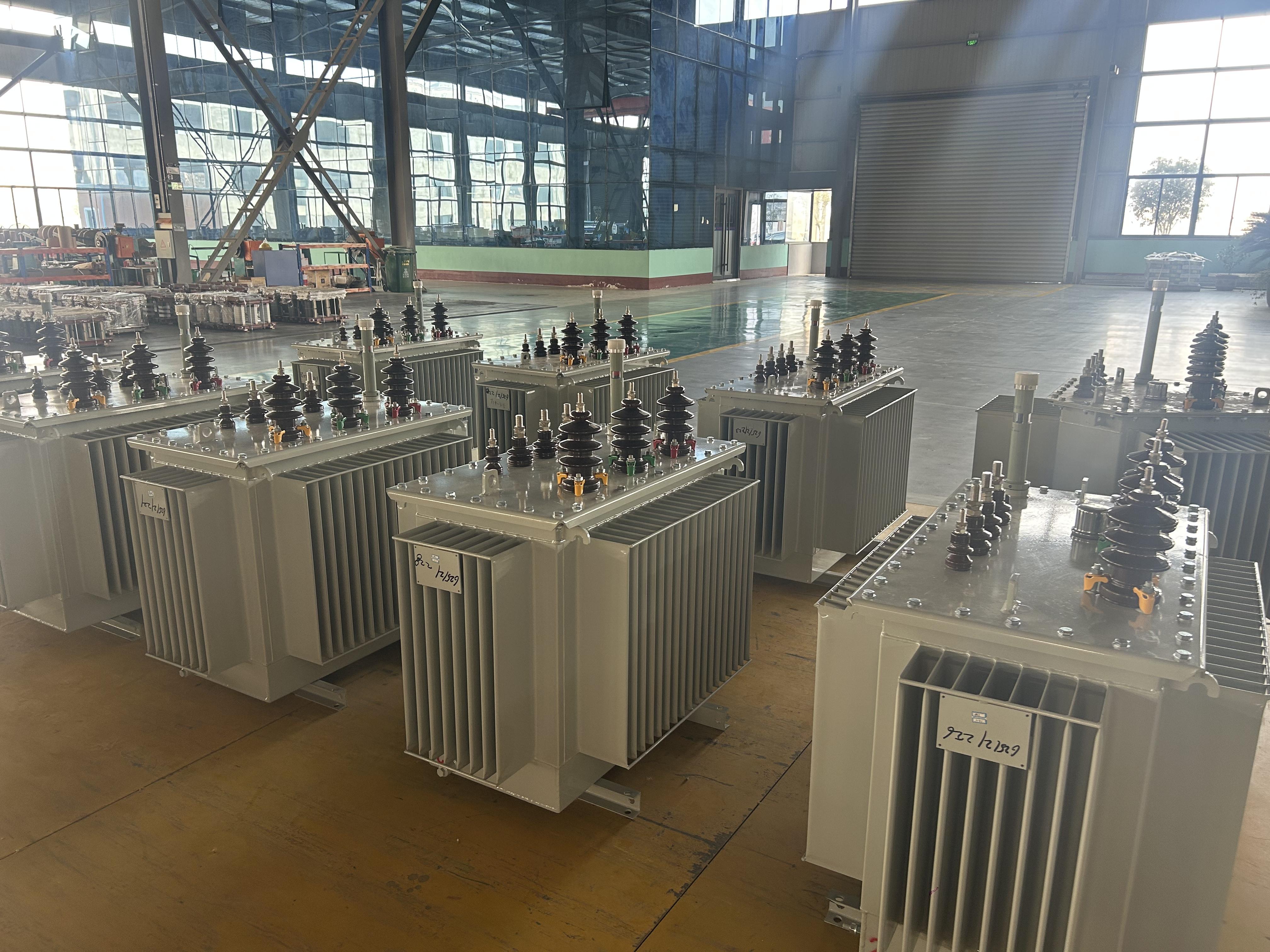 Equipos en aceite en las instalaciones de Jinxing Electric